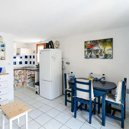 Villa Pavillon T3 Avec Terrasse Sud, Piscine, Proche A - Fr-1-409-198